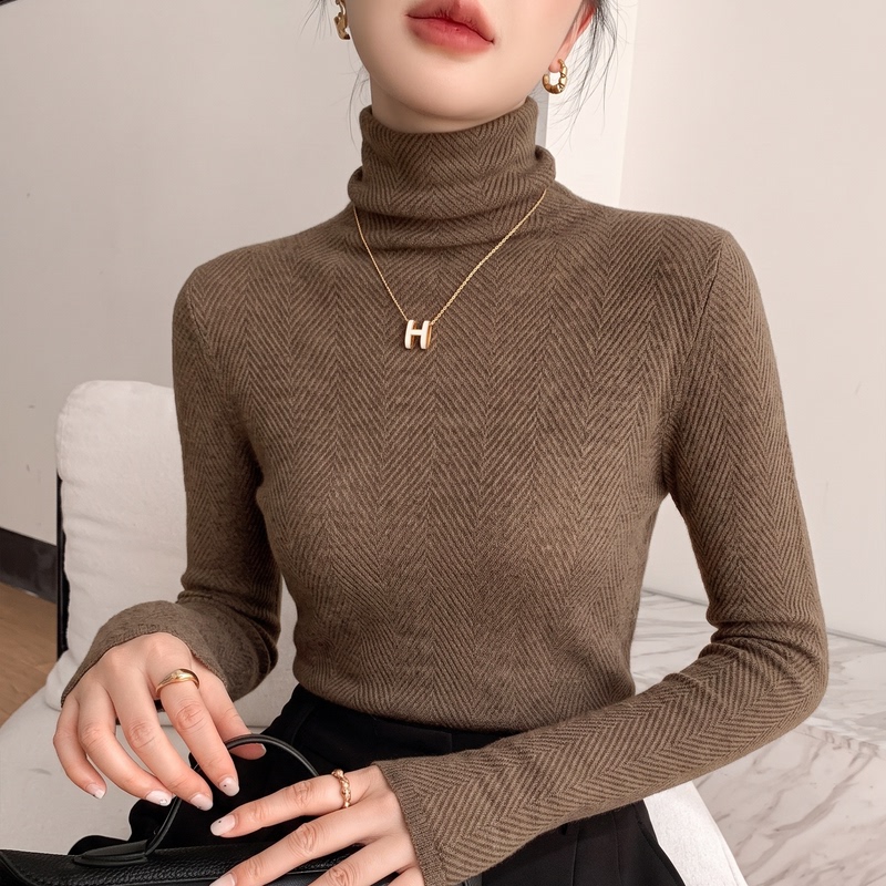 New Autumn and Winter Light Luxury Turtleneck Slim-Fit Sweater for Women, Warm Layered Collar Soft Knit Top with Texture for Layering