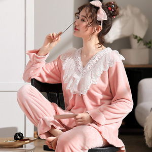 公主风!娃娃领珊瑚绒加厚睡衣