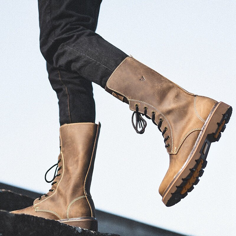 Outdoor mountaineering boots men walking shoes and female breathable spring and autumn anti-slip horse boots Martin boots hill climbing shoes