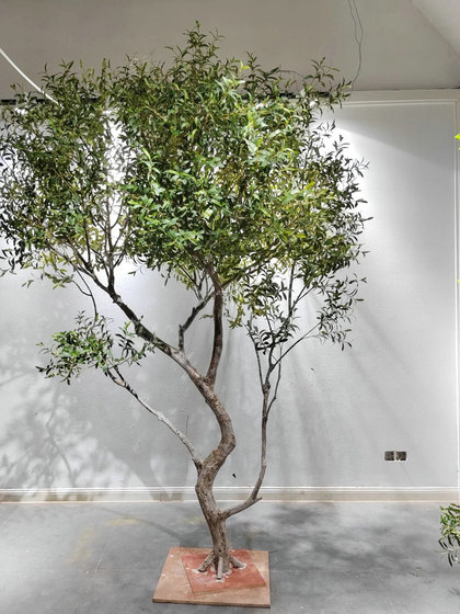 High-End Simulated Olive Tree Display Window Floor-Standing Artificial Tree Decoration Large-Scale Realistic Green Plant Indoor and Outdoor Landscape Decoration