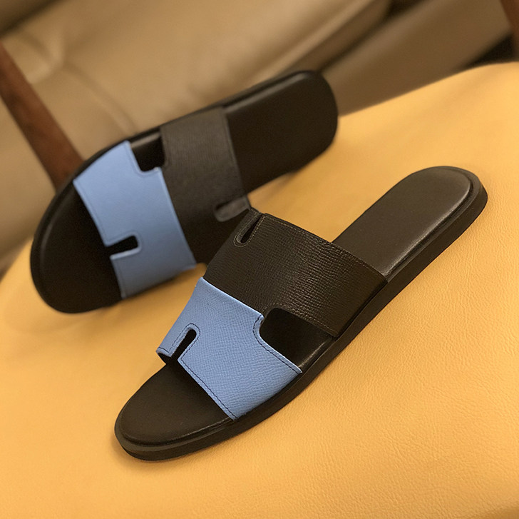 Summer genuine leather-lined slippers men's European station men's 2021 new anti-slip 100 hitch wearing slippers beach sandals