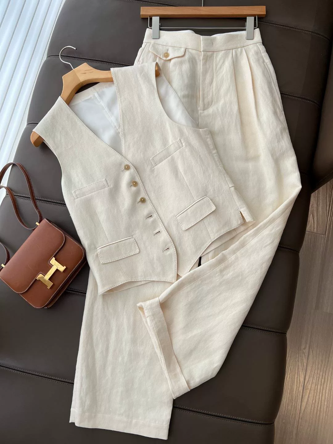 Товар идущее! В этом году популярен explosive fashion tone temperament, хлопок, жилет, широкие штаны, комплект для женщин летом
