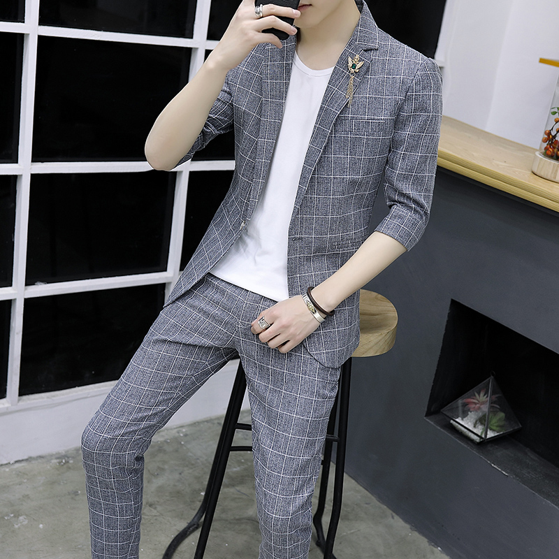 Summer new middle sleeve suit suit men's body checkered 100 lap slim fit small suit trend handsome summer suit