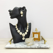 Light luxury clothes room accessories furniture room master bedroom dresser display necklace baubao perfume tray