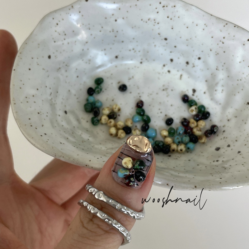 Woosh Nail Imported High-Quality Mottled Mixed-Color Petal Beads Vintage Mosaic Art Vintage Style
