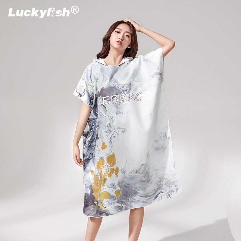 Luckyfish Quick-Drying Poncho for Diving, Surfing, Swimming, Changing Clothes, Absorbent Bathrobe, Hot Spring, Warm Beach Towel Luckyfish Quick-Drying Poncho for Diving, Surfing, Swimming, Changing Clothes, Absorbent Bathrobe, Hot Spring, Warm Beach Towel