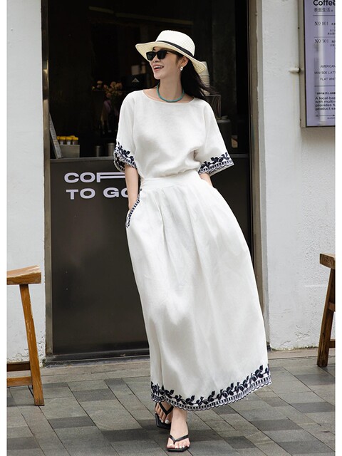 A Very Beautiful Spring Outfit, a Complete Set with a Goddess-Like Style, High-End, Elegant and Appropriate, White Linen Embroidered Suit Dress