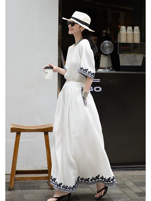 A Very Beautiful Spring Outfit, a Complete Set with a Goddess-Like Style, High-End, Elegant and Appropriate, White Linen Embroidered Suit Dress