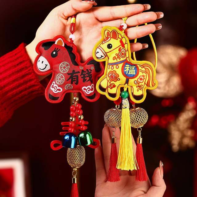 Spring Festival Decoration Hanging Ornaments 2026 Year of the Horse Auspicious Pony Hanging Decorations for Entrance Door New Year Atmosphere Decoration Items