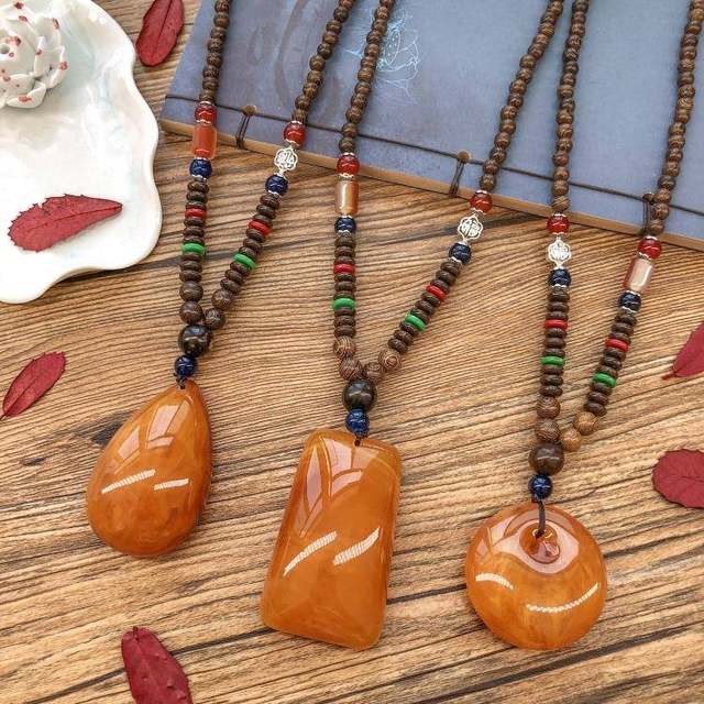 Vintage Ethnic Style Chicken Wing Wood Second-Generation Old Beeswax Necklace Unisex Versatile Amber Pendant Long Sweater Chain Accessory
