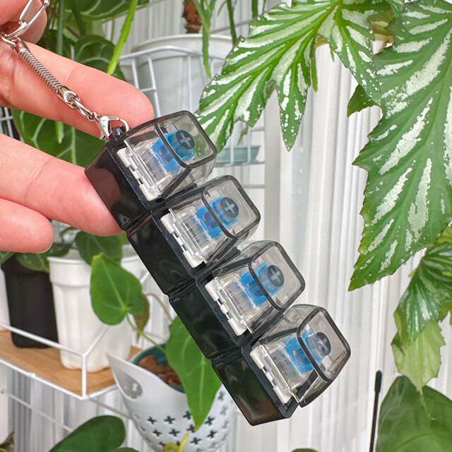 Cross-Border 4-Key Decompression Button Tester Keychain Pendant Fingertip Press Decompression Light-Up Toy Fingertip Button