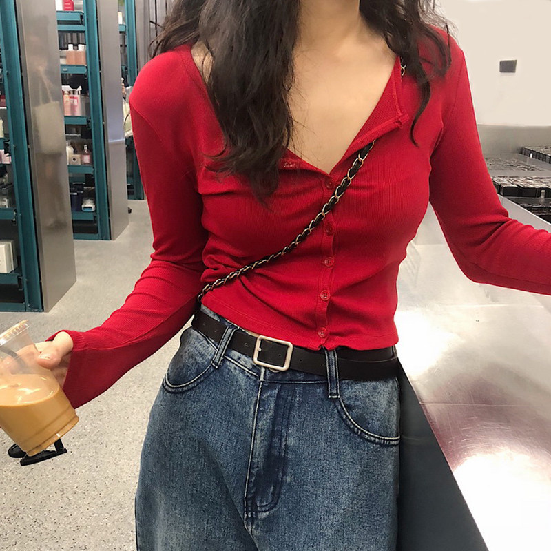 V-neck red T-shirt women's short 2021 spring new item tide port wind slim long-sleeved solid color stacked temperament base shirt