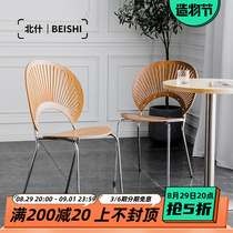North Ash Designer Shell Chair Home Minimalist Modern Dining Chair Mesh Red Solid Wood Backrest Stool Restaurant Casual Chair