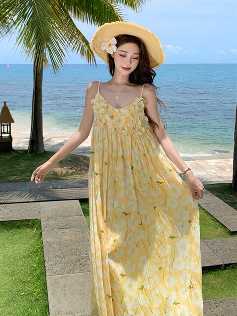 Beach Vacation Yellow Slimming and Whitening Printed Spaghetti Strap Dress for Women 2025 New Sexy Summer Stunning Dress