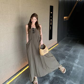 Light Mature Style, Fashionable and Versatile Square Neckline Workwear Long Dress for Women, New Summer Design with Large Pockets and Tank Top Dress