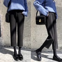 Черные [укороченные брюки]