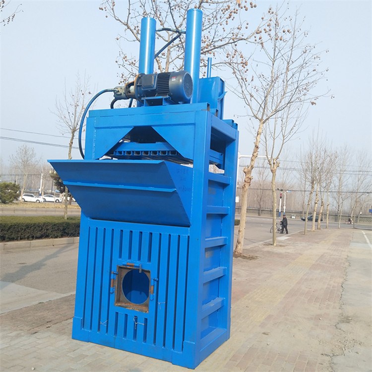 Emollient fully automatic horizontal hydraulic waste paper packer Automatic packaging trash can waste carton packing machine