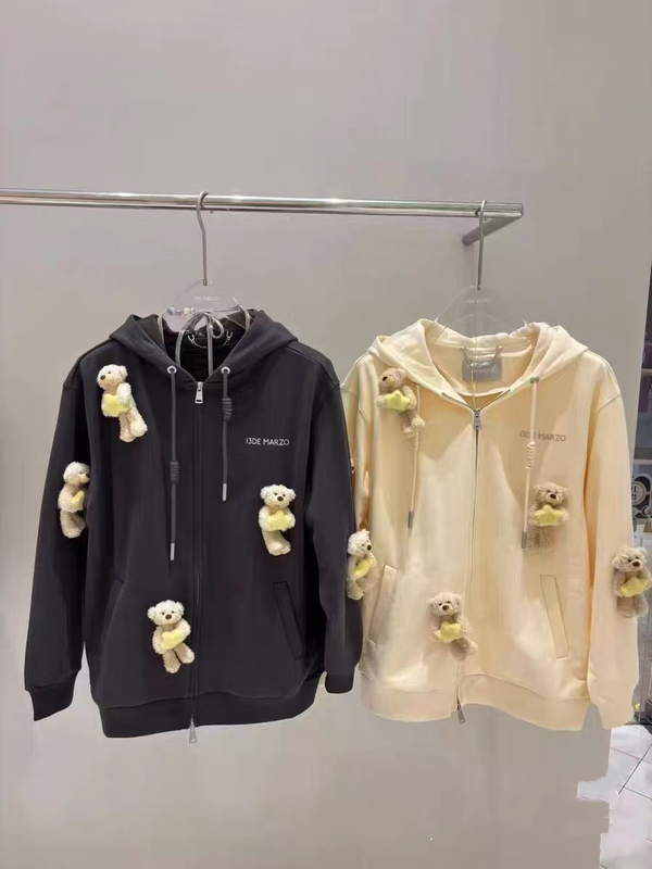 2026 Early Autumn New Style Full-Body Bear Hug Glowing Star Plush Hoodie Jacket Unisex