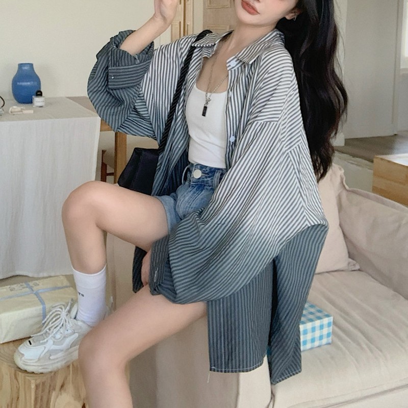 Spring and Autumn Gradient Color-Blocked Striped Sun-Protective Long-Sleeve Shirt for Women, Summer Style, Lazy Style, Loose Design Shirt Top Spring and Autumn Gradient Color-Blocked Striped Sun-Protective Long-Sleeve Shirt for Women, Summer Style, Lazy Style, Loose Design Shirt Top