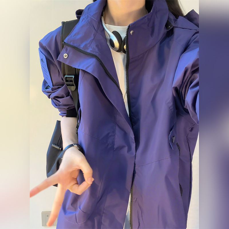 Trendy American-Style Functional Softshell Jacket for Men and Women, Autumn and Spring Outdoor Cycling Workwear Jacket with Hood, Couple's Outerwear Trendy American-Style Functional Softshell Jacket for Men and Women, Autumn and Spring Outdoor Cycling Workwear Jacket with Hood, Couple's Outerwear