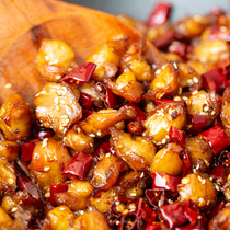 Mr. Big mouth cold eat spicy palm treasure chicken crispy bone ready-to-eat chicken spicy snacks Sichuan specialty Net red snacks