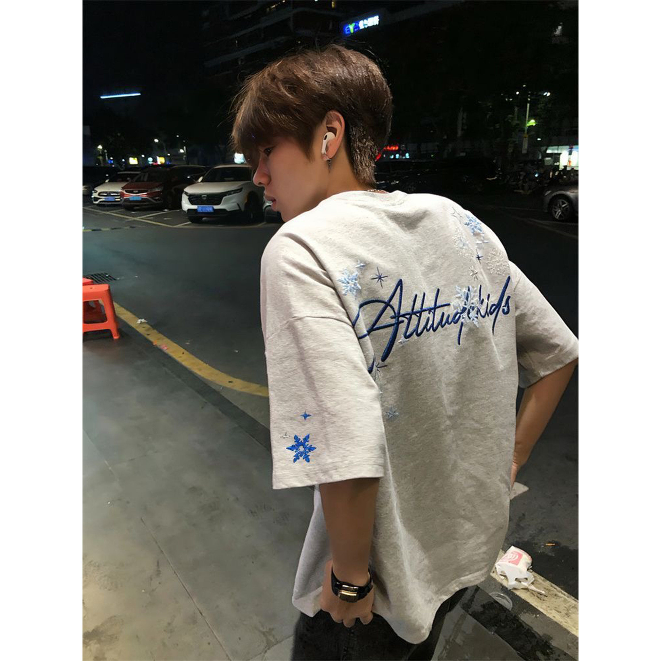 2026新款白灰色雪花刺绣短袖t恤男装夏季重磅情侣装宽松高端上衣