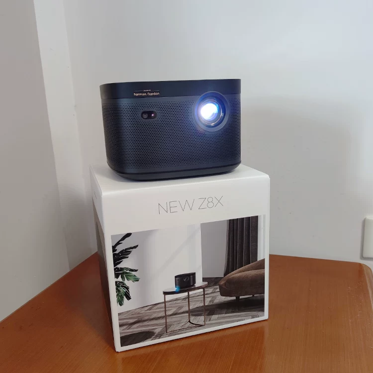 XGIMI новый Z6X Smart Z6 домашняя игра проектор HD H3S домашний кинотеатр новый Z8X проектор