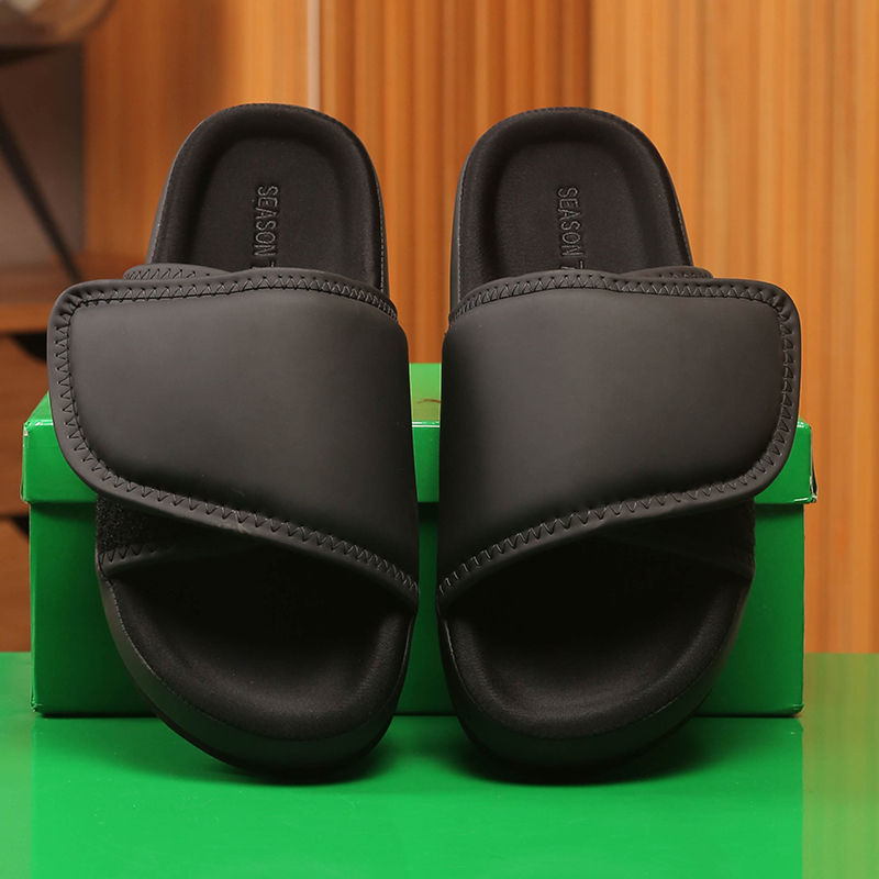 Authentic Kanye-Style Yeezy Slippers for Women, Summer Thick-Soled Bread-Shaped Velcro Slippers, Couple Season