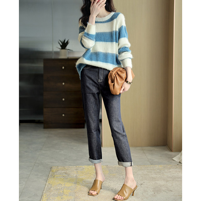 Fantasy sleeve round neck striped lazy loose sweater 2024 fashionable casual sweater spring new temperament top trend