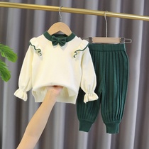 Female baby Yangqi Spring and autumn clothes 2 clothes 3 years and half 0 baby girl 1 Children fitted with new warm sweater suit