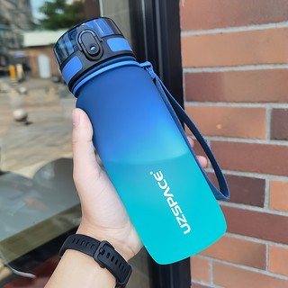 Sports Large-Capacity Water Bottle for Girls, Summer 2025 New Model, High-Looking, High-Temperature Resistant Plastic Water Bottle for Students Going to School