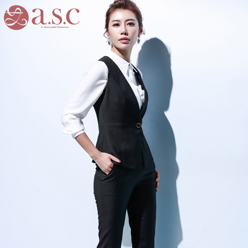 Tailleur femme - Ref 3242313 Image 3