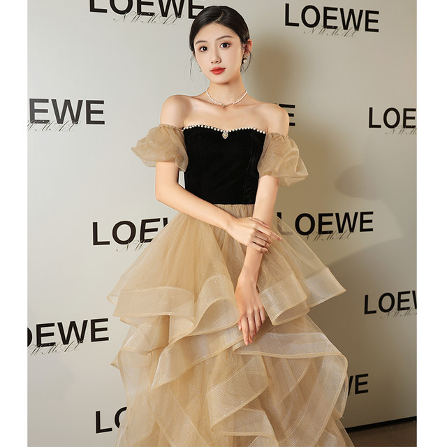 Champagne evening dress skirt female banquet temperament celebrity art test high-end light luxury niche annual meeting host adult ceremony winter