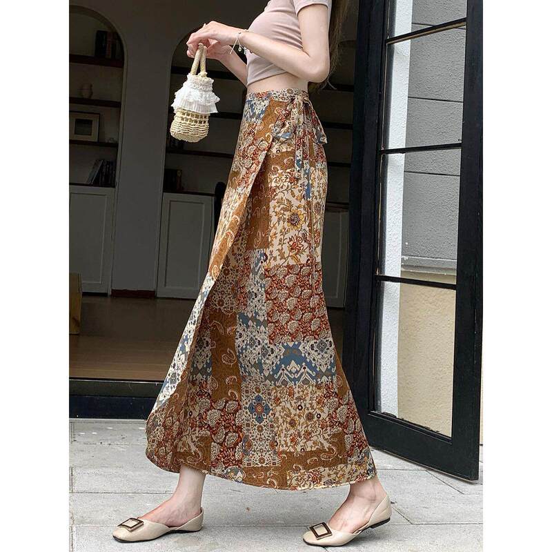 Retro Printed Lace-Up Skirt for Women 2026 Summer New Style Fashionable Elegant High-Waisted Slimming One-Piece Beach Skirt Retro Printed Lace-Up Skirt for Women 2026 Summer New Style Fashionable Elegant High-Waisted Slimming One-Piece Beach Skirt