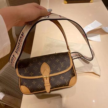 Lv louis vuitton women's bag diane pm classic old flower baguette bag shoulder handbag crossbody bag m45985