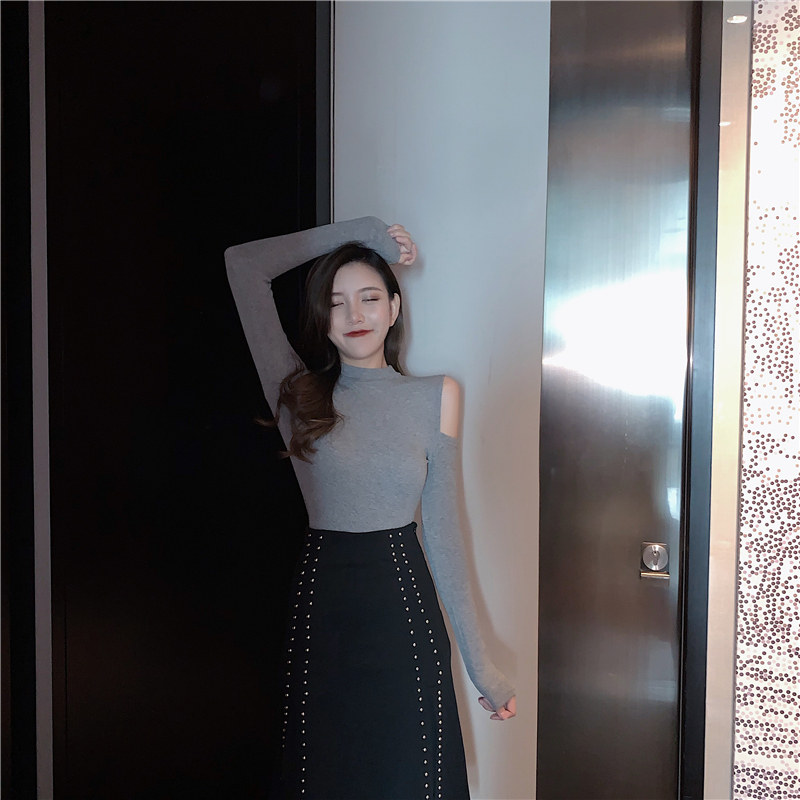 Блузка 性感露肩修身显瘦气质黑色打底衫女体恤上衣ins百搭港风2025秋冬