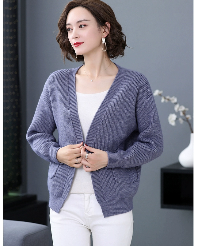 Áo len dệt kim ngắn của phụ nữ thời trang ngắn đi ngoài mùa xuân 2020 và mùa thu mới Hàn Quốc áo len lỏng lẻo - Đan Cardigan