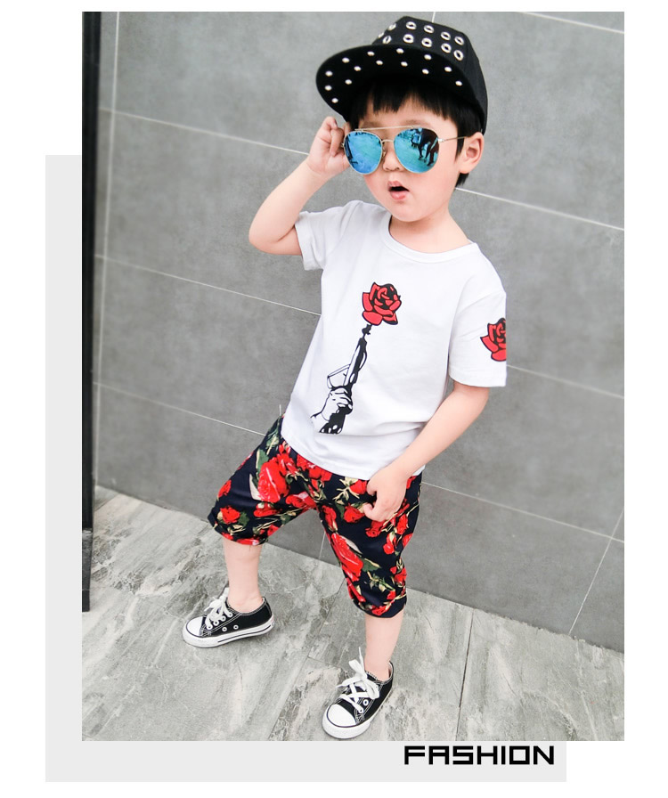 Quần áo trẻ em mùa hè Phiên bản Hàn Quốc 2018 bé trai mới set đồ ngắn tay hai mảnh 3-5 tuổi 2-4 bé mùa hè thủy triều quần áo trẻ em nam