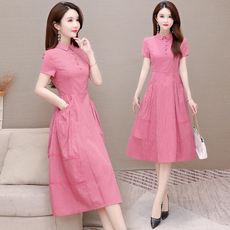 Plaid dress women's 2021 summer new Korean version of the Western style age-reducing doll collar cover the belly and show thin large size skirt