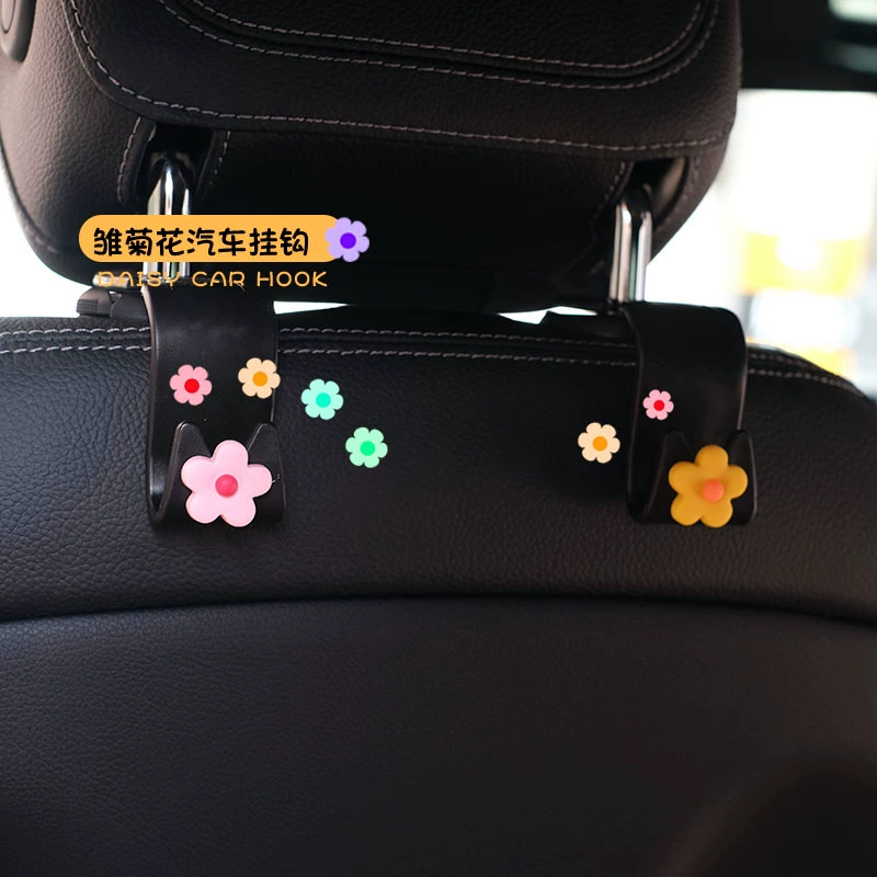 Ghế sau ô tô ẩn móc sáng tạo dễ thương đa chức năng móc nhỏ vật tư xe hơi Daquan nữ - Ô tô nội thất Accesseries