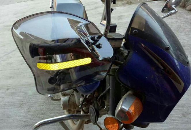Xe máy điện xe phản lực tay kính chắn gió và mưa bảo vệ tay che ly hợp phanh tay cầm mui xe kính - Kính chắn gió trước xe gắn máy Kính chắn gió xe máy Vision