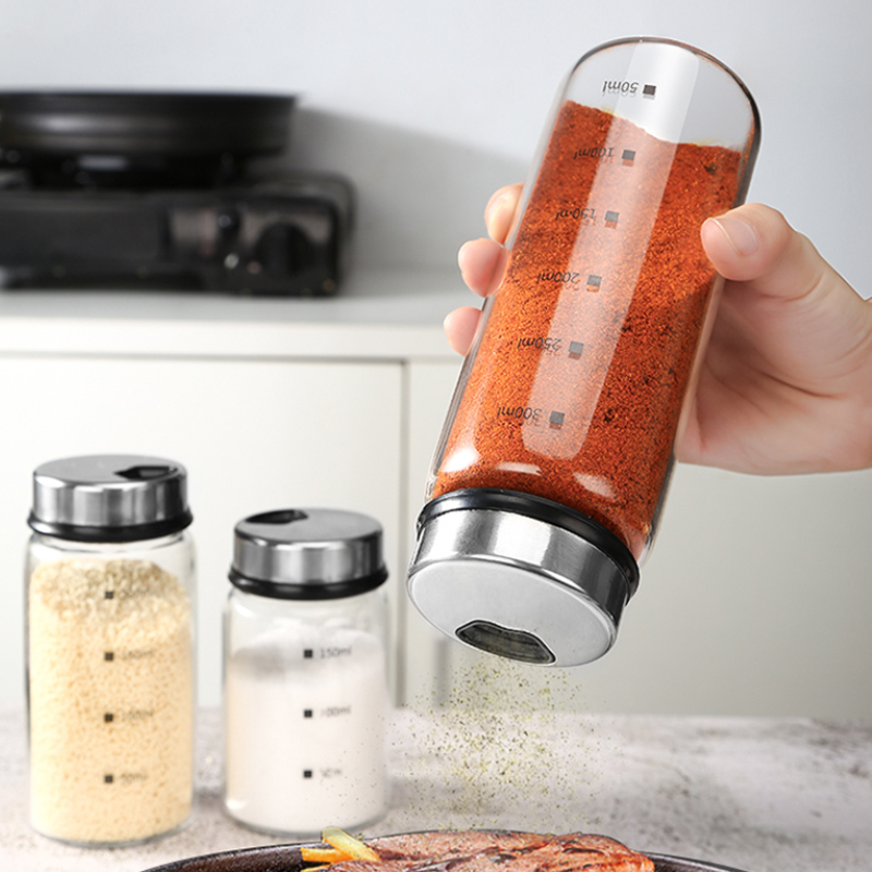Glass seasoning bottle kitchen chili pepper pepper sprinkle salt jar seasoning jar barbecue cumin sprinkle bottle