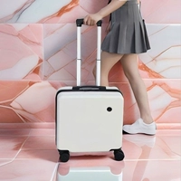 Цвет слоновой кости-модный.