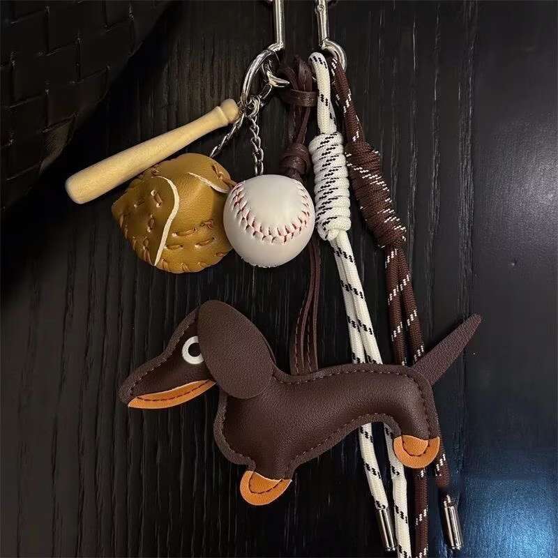 Dachshund Baseball Cute ins Pendant Accessory Bag Couple Miu Niche High-End Keychain Retro Chain
