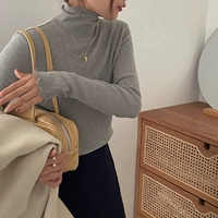 Серая, высокая качественная версия