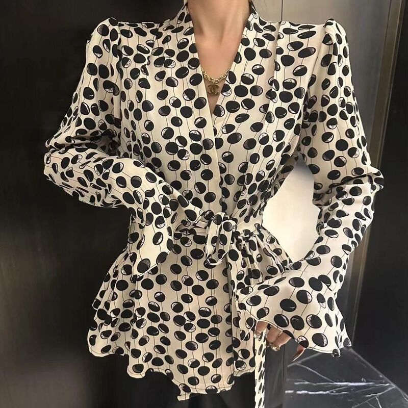 Hong Kong Style High-End Elegant Waist-Cinching Tie-Up Shoulder Pad Bell-Sleeve Shirt for Women, Autumn Thin Versatile Leopard Print Top