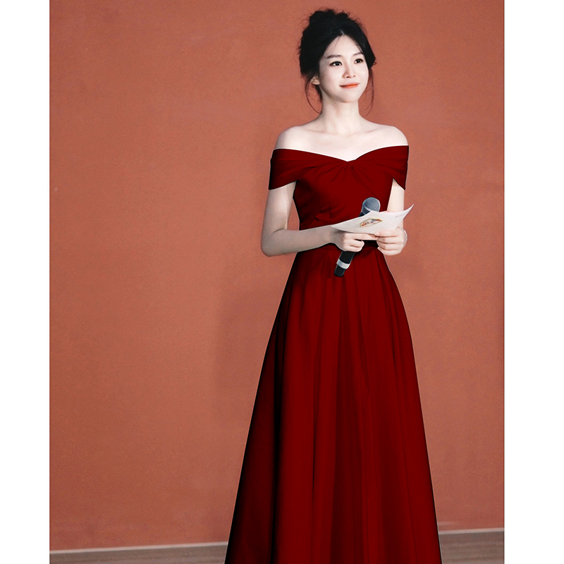 One-Shoulder Toast Dress for the Bride, Burgundy, Petite Size, Can Be Worn Casually, Wedding Dress, Engagement Dress, Stunning Beauty