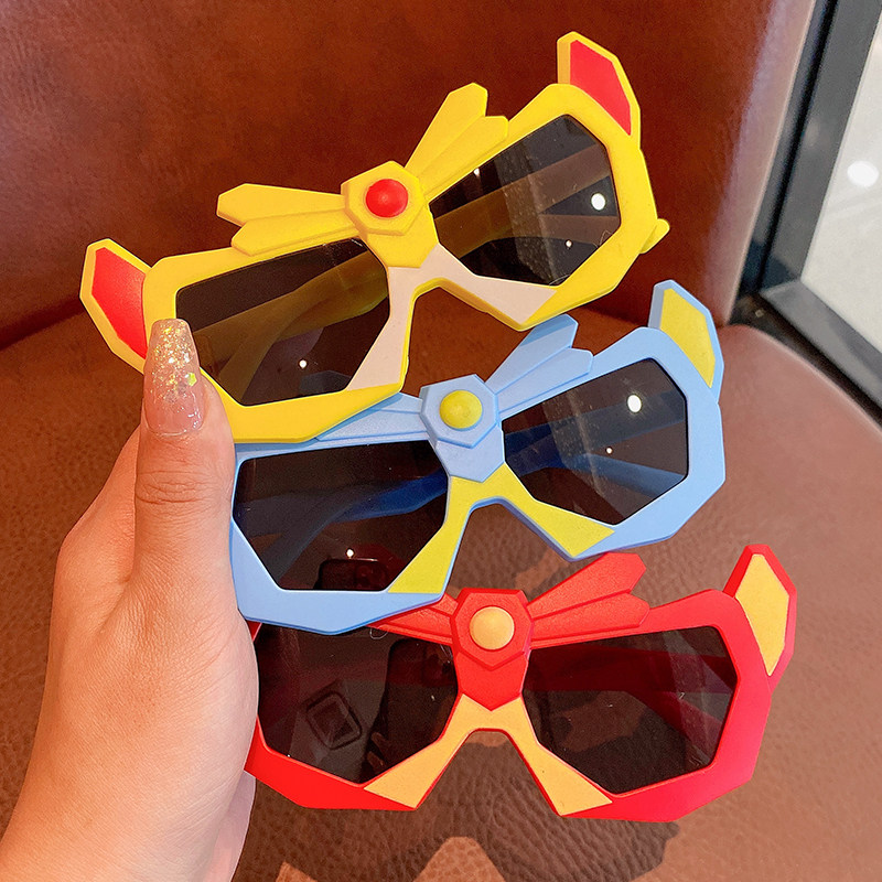 Children's sunglasses boy cartoon deformed diamond sunglasses anti-ultraviolet little boy to blame for sunglasses new-Taobao