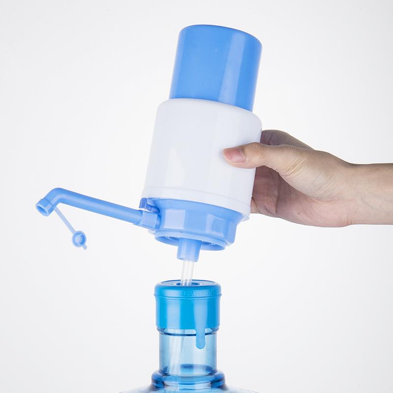 Water help bucket hand-type 96934 water pressure pump size water pump suction suction pump pure mineral drinking water