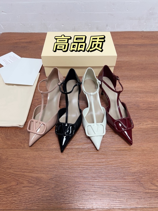 2026 New Style Sheepskin V-Buckle Pointed Toe High Heels Women's Patent Leather Genuine Leather Stiletto Shallow Mouth Closed-Toe Sandals for Women